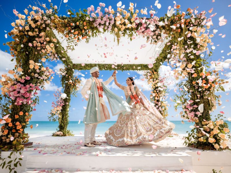 Animated wedding invitations or e-invites